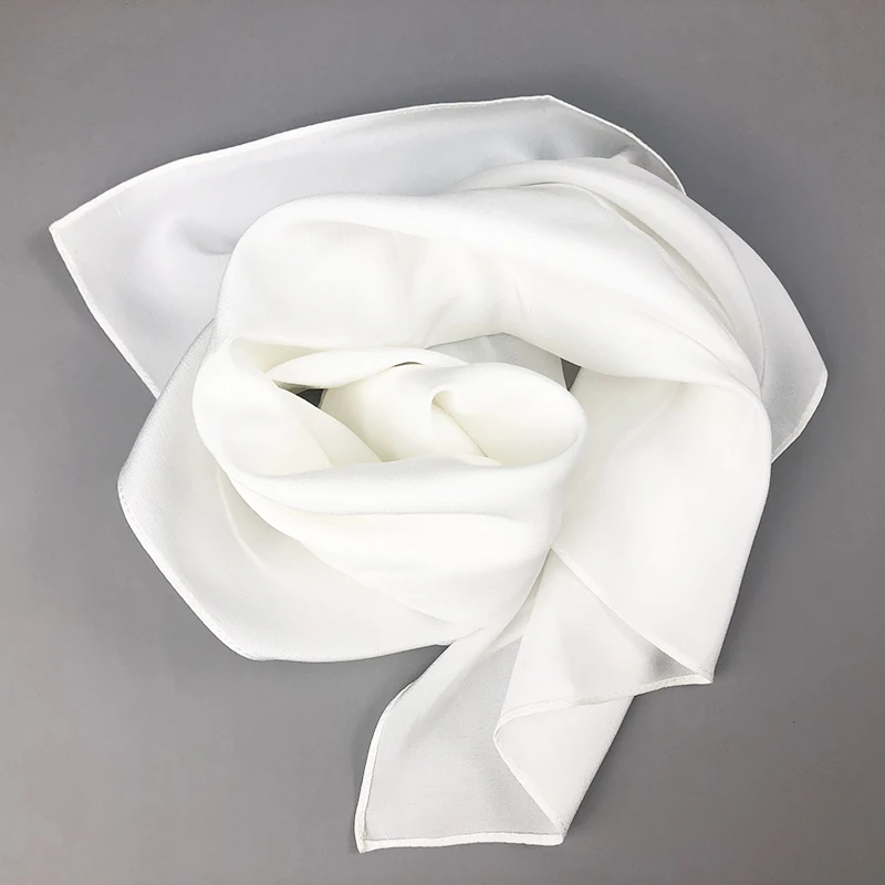 Novo lenço de seda feminino pe - Scarf Silk Neck avaliação e preço