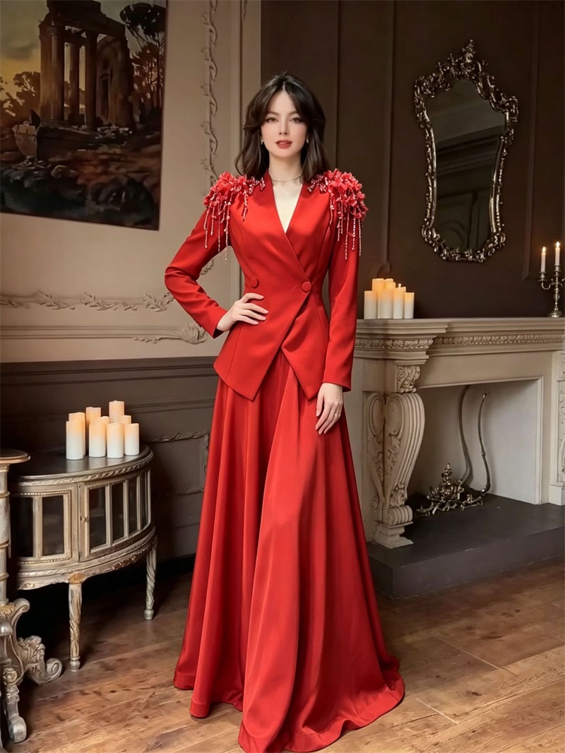 Conjunto de Saia e Blazer Bege - Women Formal Wear With Skirt avaliação e preço