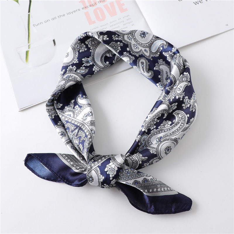Lenço de Seda Quadrado de Luxo - Scarf Silk Neck avaliação e preço