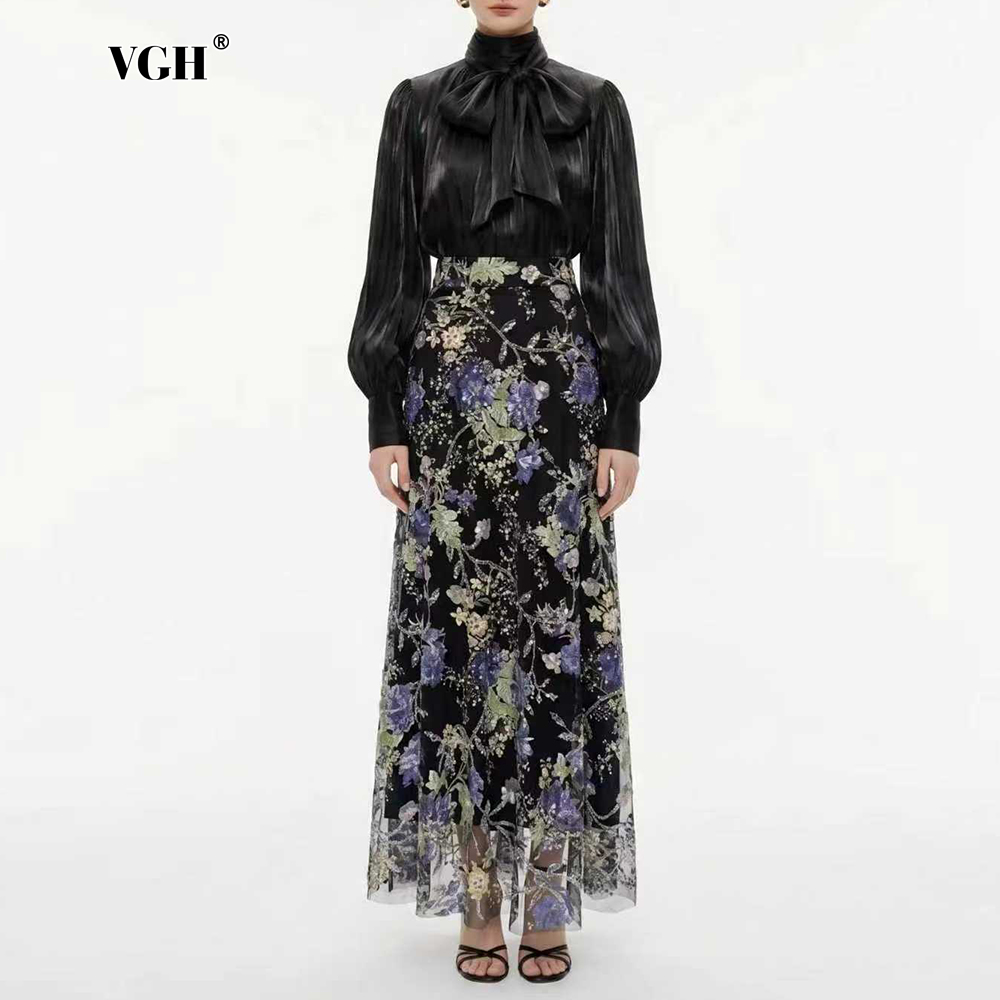 Conjunto Elegante e Chic VGH P - Women Formal Wear With Skirt avaliação e preço